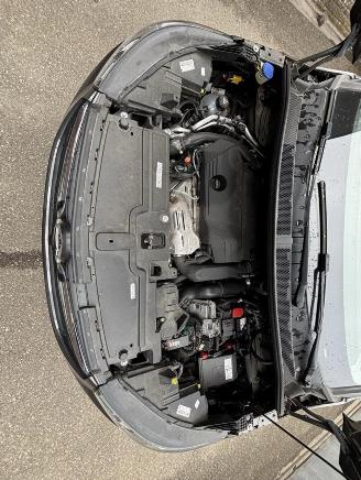 Opel Grandland X Elegance Plug-in-Hybrid 4 picture 6