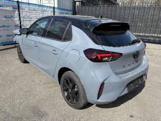 Opel Corsa Level 4 1.2 Turbo (74kW) Automaat picture 4