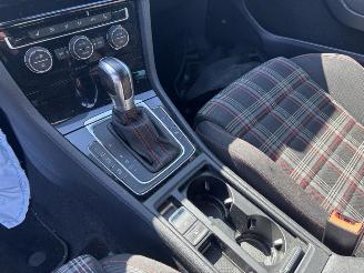 Volkswagen Golf GTI Performance DSG picture 19
