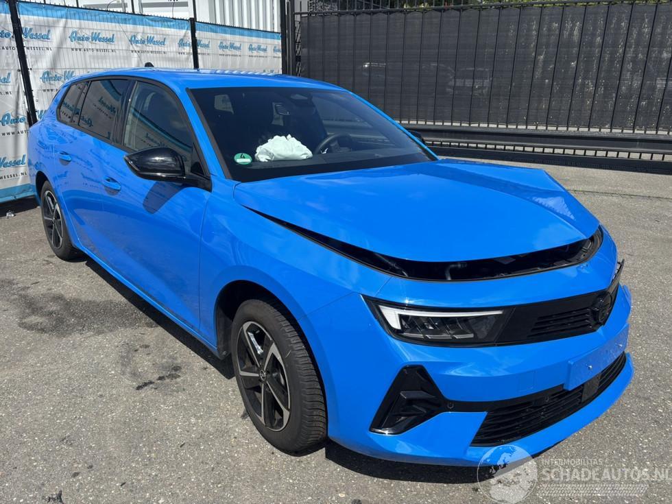 Opel Astra Sports Tourer GS 1.2 (96kW)