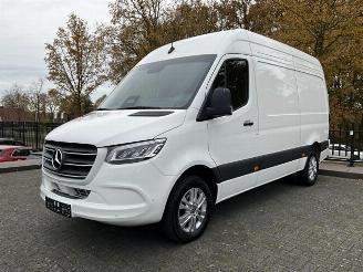 Ocazii auto utilitare Mercedes Sprinter 317 L2H2 RWD 3.5T AHK Stoelverw. Voorruitverw. | Leder 2024/12