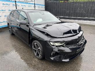 Opel Astra Sports Tourer GS 1.2 Turbo (96 KW) 360° | Sitzh. picture 2