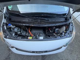 Opel Vivaro-e Edition M 50kWh 3-Sitzer KLIMA AHK SOH 89% picture 5
