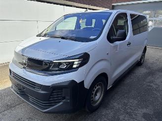 begagnad bil bedrijf Opel Vivaro Vivaro Basis M (L2) Dubbele Cabine Comfort 2.0 BlueHDi Airco 2024/6