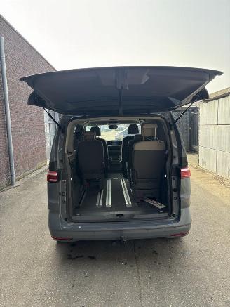 Volkswagen Multivan T7 DSG 5p | NAV | Dubbele schuifdeur | App connect | Dig. Cockpit picture 5