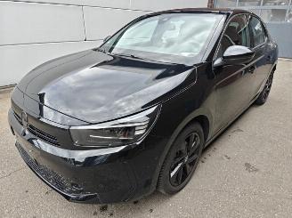 Voiture accidenté Opel Corsa GS.1.2 Direct Injection Turbo 74 kW(100 PS)48V Hybrid.6-Gang-Doppelkupplungsgetriebe(eDCT) 2025/3