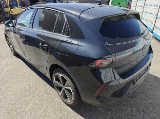 Opel Astra GS Plug-in Hybrid 180 PK Matrix picture 3