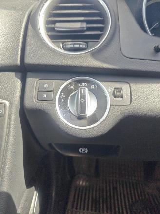 Mercedes C-klasse 200 C 200 T CDI BlueEfficiency picture 20
