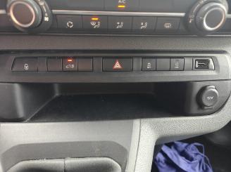 Opel Vivaro Edition M (L2) 1.5 Klima | Tempo picture 13