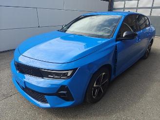 skadebil auto Opel Astra Sports Tourer GS 1.2 Turbo (96kW) Matrix 2025/4