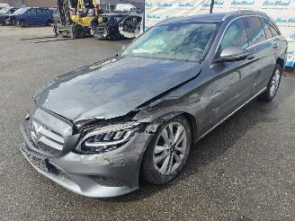 krockskadad bil auto Mercedes C-klasse 300 C 300 Estate Automaat 2018/8