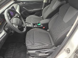 Skoda Octavia Combi 1.5 TSI mHEV 110 kW Selection DSG picture 18