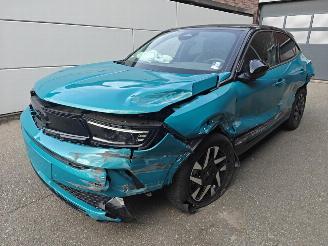 Unfallwagen Opel Mokka-E GS. Elektro 115 kW (156 PS) (AT) 2025/1