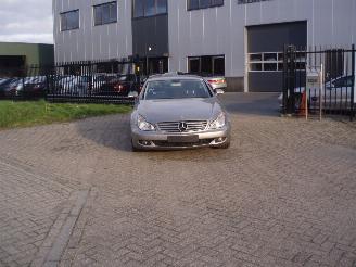 damaged commercial vehicles Mercedes CLS CLS 320 CDI 2008/1
