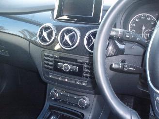 Mercedes B-klasse B-180 BLUEE picture 8