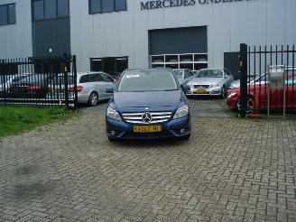 krockskadad bil bedrijf Mercedes B-klasse B 200 CDI 2013/1