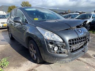 Avarii autoturisme Peugeot 3008 3008 I (0U/HU), MPV, 2009 / 2016 1.6 VTI 16V 2009/7