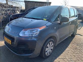skadebil auto Citroën C3 picasso  2009/9