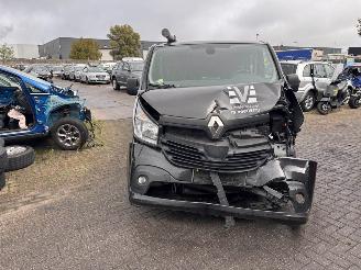 skadebil auto Renault Trafic  2018/1