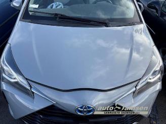 Toyota Yaris Yaris III (P13), Hatchback, 2010 / 2020 1.5 16V Hybrid picture 20