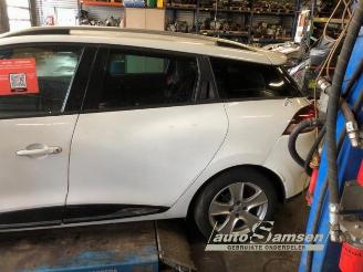 Renault Clio Clio IV Estate/Grandtour (7R), Combi 5-drs, 2012 / 2021 0.9 Energy TCE 12V picture 8