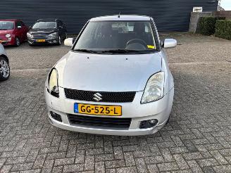 Unfallwagen Suzuki Swift  2005/8