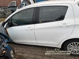 Toyota Yaris Yaris III (P13), Hatchback, 2010 / 2020 1.0 12V VVT-i picture 2