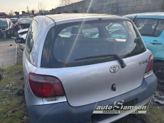 Toyota Yaris Yaris (P1), Hatchback, 1999 / 2005 1.0 16V VVT-i picture 12