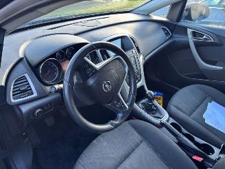 Opel Astra Astra J Hatchback - 1.4 16V ecoFLEX Hatchback 4Dr Benzine 1.398cc 74kW (101pk) FWD 2009-12/2015-10 (PC6EB; PC6ET; PD6EB; PD6ET; PE6EB; PF6EB) A14XER picture 6