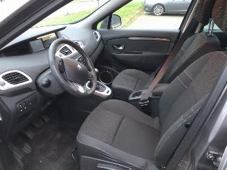 Renault Scenic  picture 6
