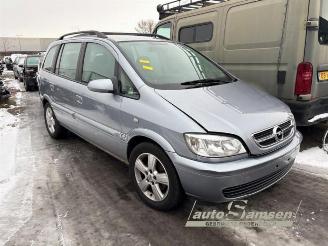 Vrakbiler auto Opel Zafira Zafira (F75), MPV, 1998 / 2005 1.6 16V 2004/7