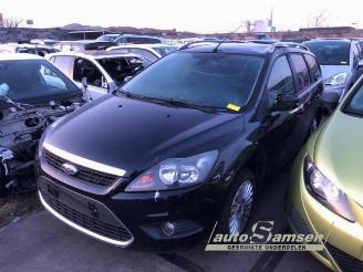 Vrakbiler auto Ford Focus Focus 2 Wagon, Combi, 2004 / 2012 1.8 16V 2010/8