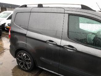 Ford Transit Courier Van Transit Courier Van 2017 - 1.5 TDCi 75 Bestel  Diesel 1.499cc 55kW (75pk) FWD 2014-02/2023-12  UGCA; UGCB; XUCC; XUCD; XUCE picture 4