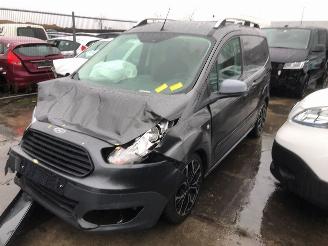 skadebil bedrijf Ford Transit Courier Van Transit Courier Van 2017 - 1.5 TDCi 75 Bestel  Diesel 1.499cc 55kW (75pk) FWD 2014-02/2023-12  UGCA; UGCB; XUCC; XUCD; XUCE 2017/12