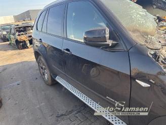Vrakbiler auto BMW X5 X5 (E70), SUV, 2006 / 2013 xDrive 50i 4.4 V8 32V 2011/7