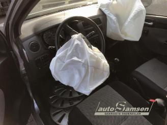 Daihatsu Cuore Cuore (L251/271/276), Hatchback, 2003 1.0 12V DVVT picture 5