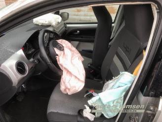 Volkswagen Up! Up! (121), Hatchback, 2011 1.0 12V 75 picture 5