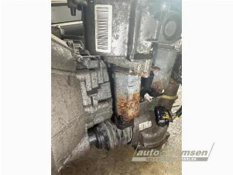 Volkswagen Up! Up! (121), Hatchback, 2011 1.0 12V 75 picture 21