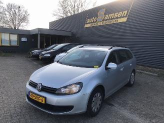 skadebil auto Volkswagen Golf  2011/10