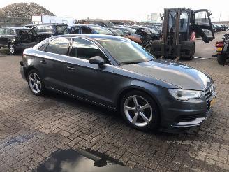 Audi A3 LIMOUSINE picture 3