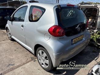 Toyota Aygo Aygo (B10), Hatchback, 2005 / 2014 1.0 12V VVT-i picture 3
