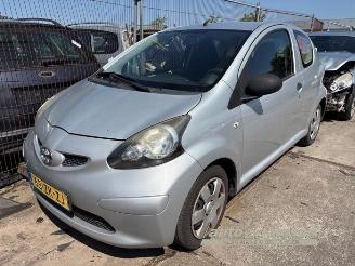Uttjänta bilar auto Toyota Aygo Aygo (B10), Hatchback, 2005 / 2014 1.0 12V VVT-i 2008/3
