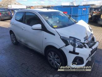 Peugeot 108 108, Hatchback, 2014 1.0 12V VVT-i picture 10