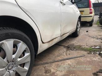 Peugeot 108 108, Hatchback, 2014 1.0 12V VVT-i picture 19