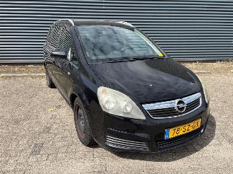 Voiture accidenté Opel Zafira 1.8 16V Ecotec MPV  Benzine 1.796cc 103kW (140pk) FWD 2005-07/2010-06 (M75) Z18XER; EURO4 2006/6