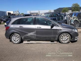 Mercedes B-klasse B (W246/W242), Hatchback, 2011 / 2018 1.6 B-180 BlueEFFICIENCY Turbo 16V picture 4