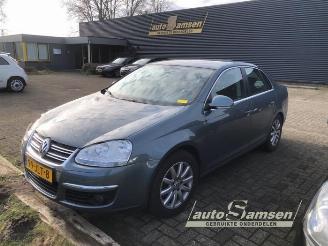 Vaurioauto  passenger cars Volkswagen Jetta Jetta III (1K2), Sedan, 2005 / 2010 1.4 TSI 160 16V 2009/7