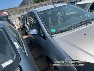 Vrakbiler auto Ford C-Max Focus C-Max, MPV, 2003 / 2007 1.6 16V 2005/10