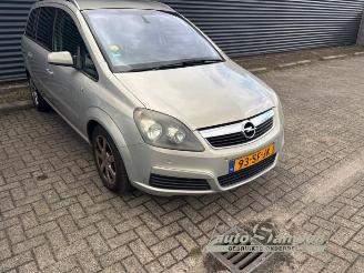 Sloopauto Opel Zafira Zafira (M75), MPV, 2005 / 2015 2.2 16V Direct Ecotec 2005/11