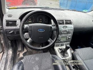 Ford Mondeo Mondeo III Wagon, Combi, 2000 / 2007 1.8 16V picture 8